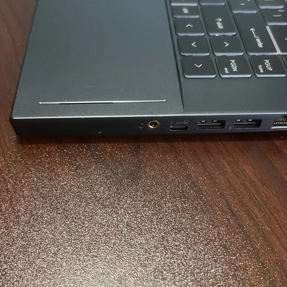 MSI WS66 11UMT-220 15.6 intel Corei9 - 11900H 2.5GHz - 64GB RAM - 1TB SSD (desc)